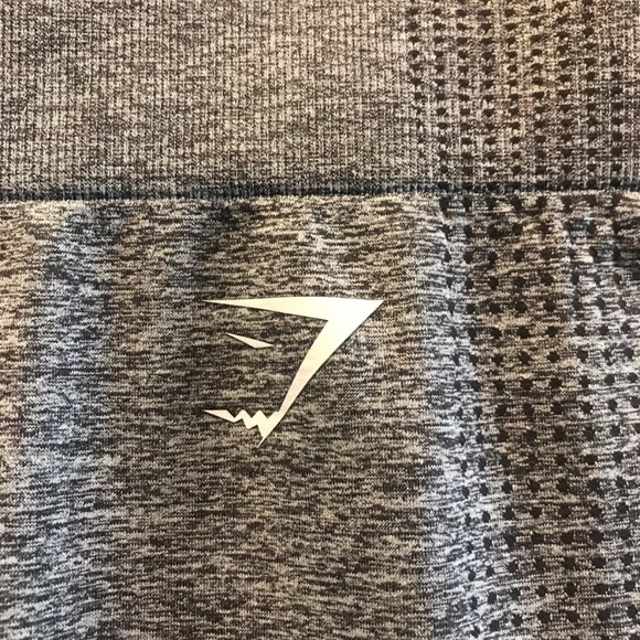 Gymshark grey leggings - Picture 5 of 7
